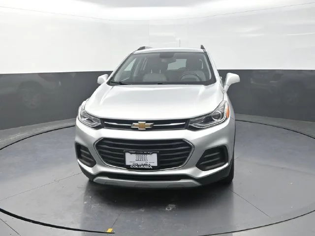 Used 2020 Silver Chevrolet LT image 4