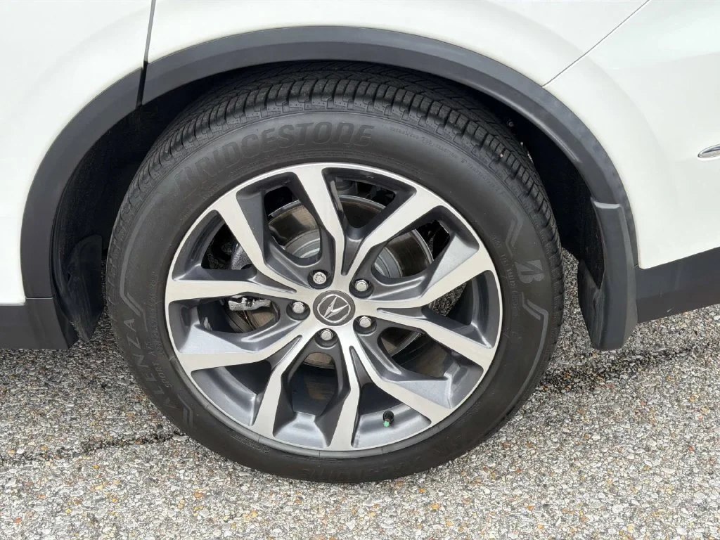 Used 2023  Acura Technology image 4