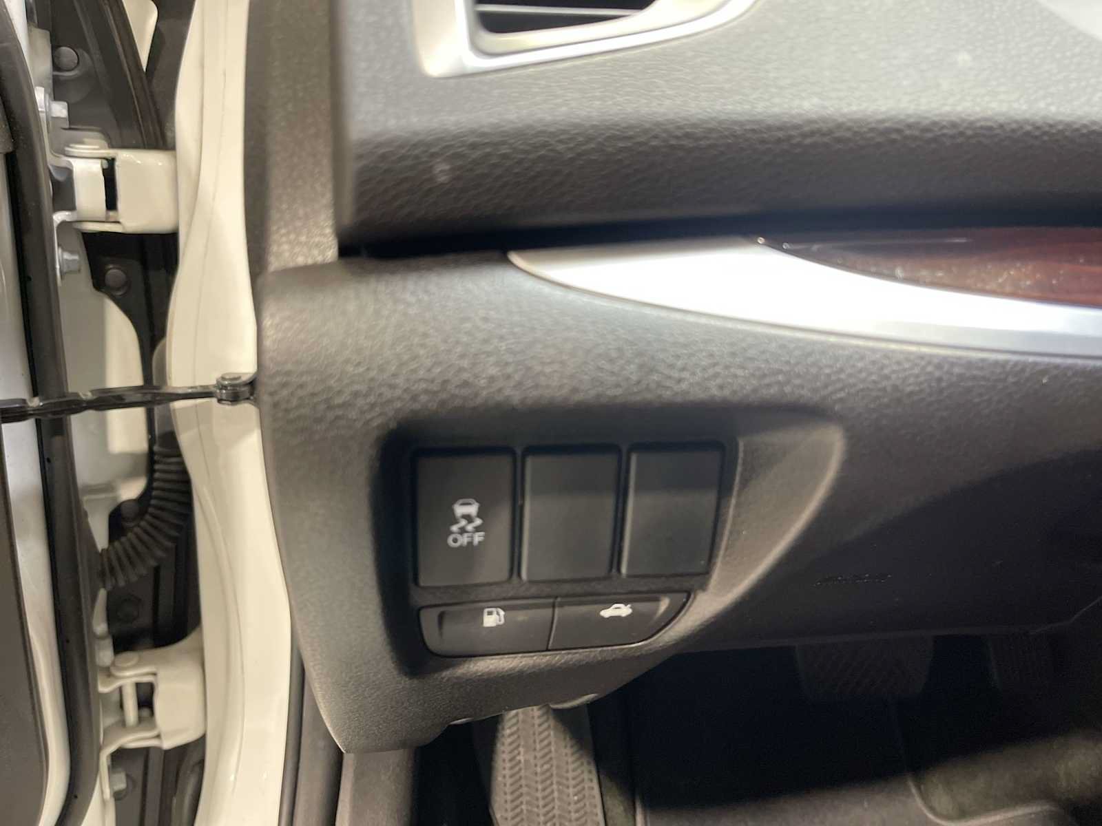 Used 2016 Bellanova White Pearl Acura  image 50