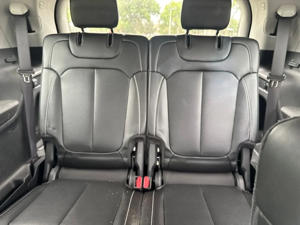 Used 2023 Red Jeep Limited image 15