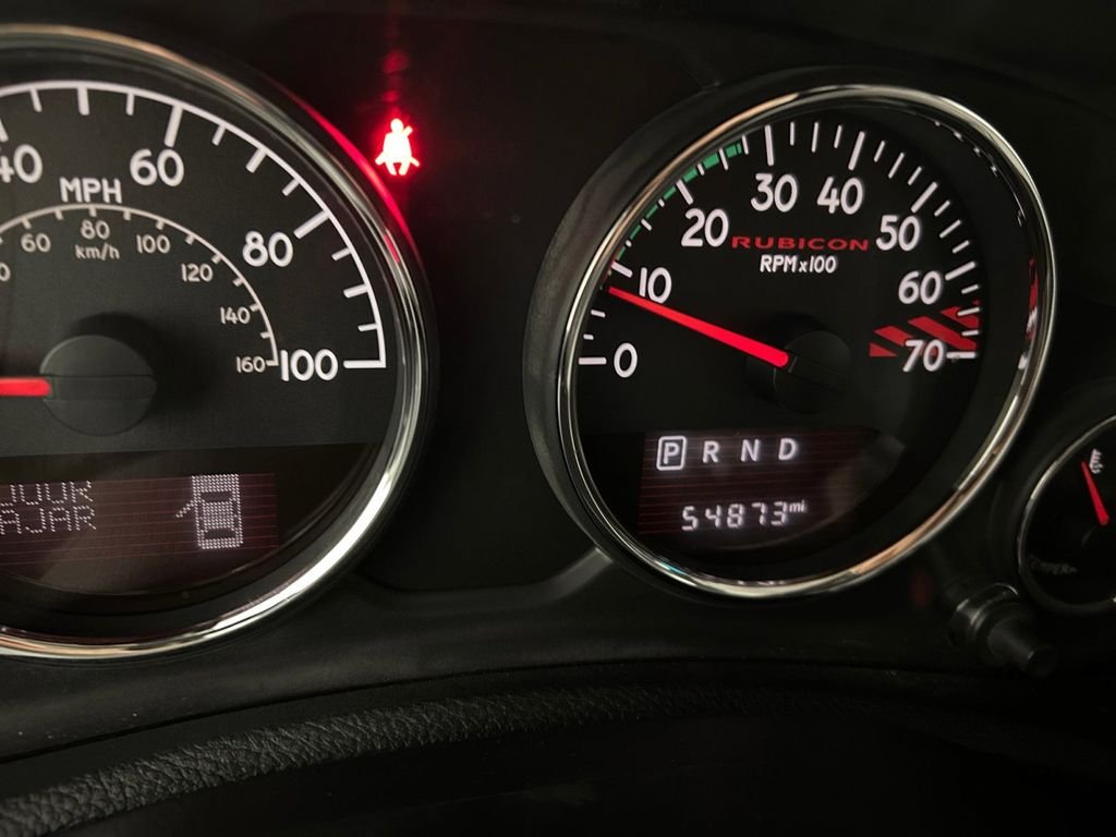 Used 2017 Silver Jeep Unlimited Rubicon Recon image 10