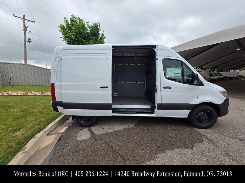 New 2026 White Mercedes-Benz Cargo 144 WB image 4