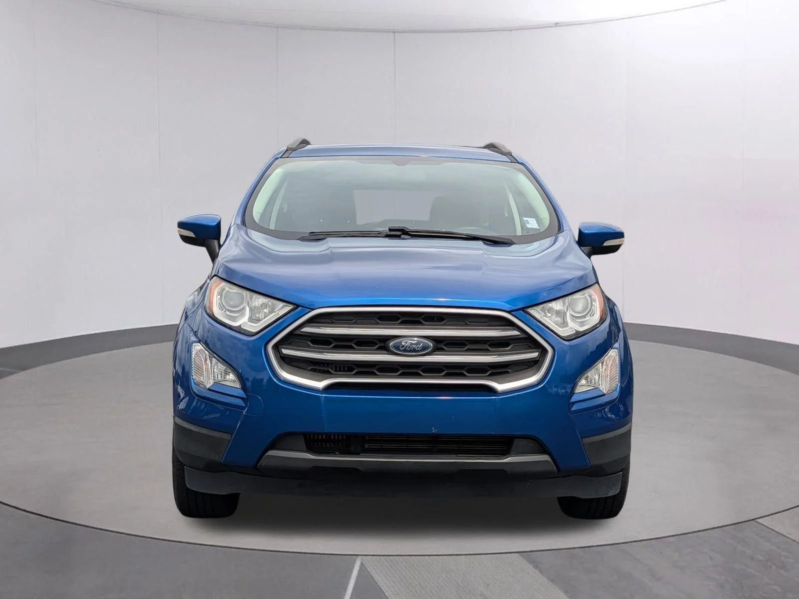 Used 2021 Lightning Blue Ford SE image 8