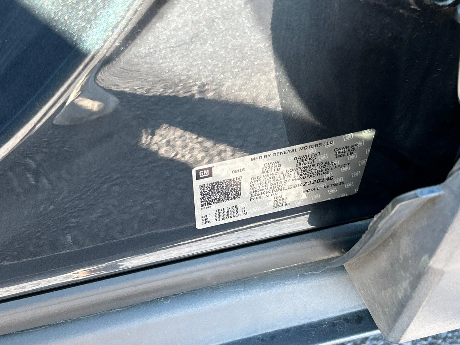 Used 2019 Dark Sky Metallic GMC SLT image 13