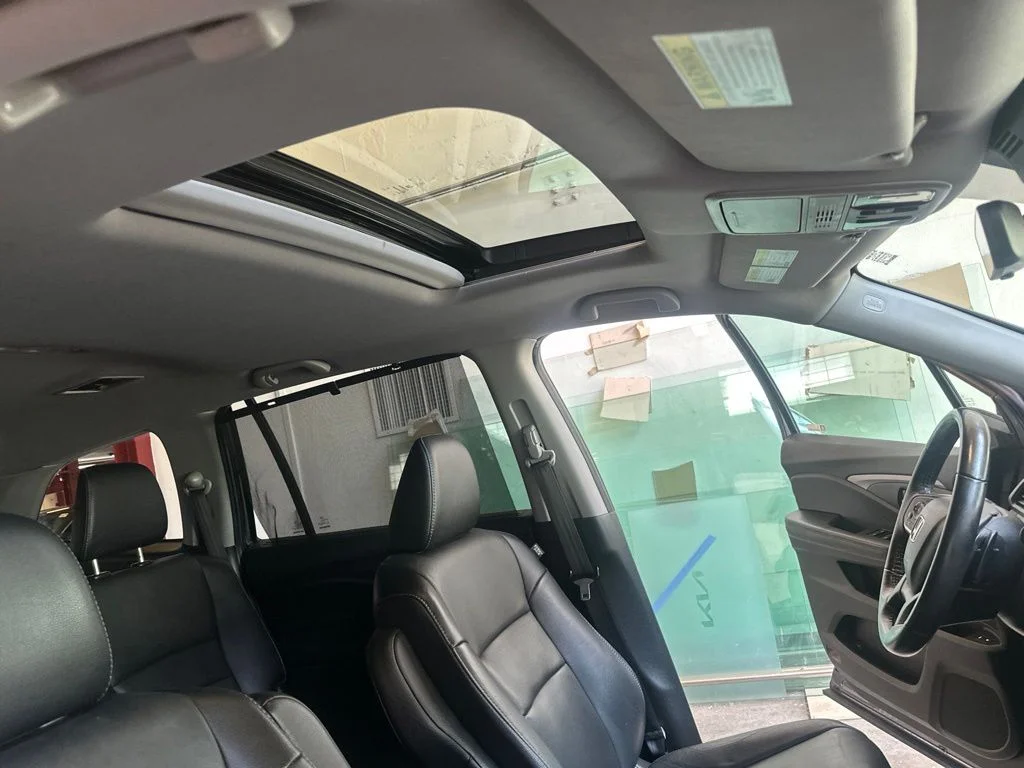 Used 2021  Honda EX-L image 34