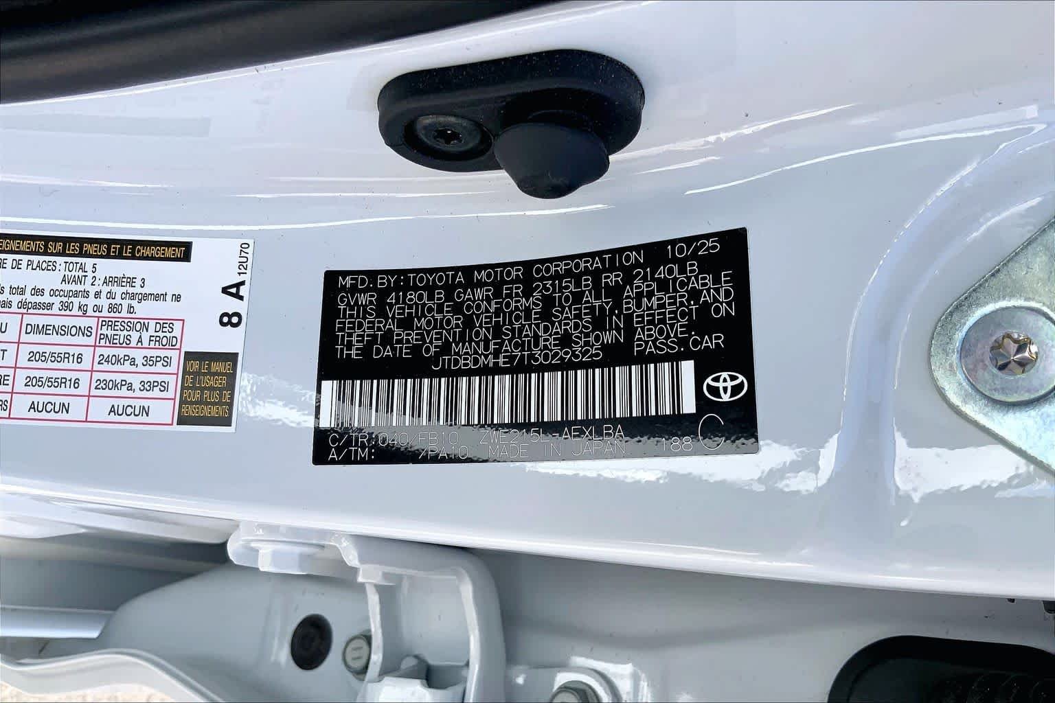 2026 Toyota Corolla LE - Photo 29