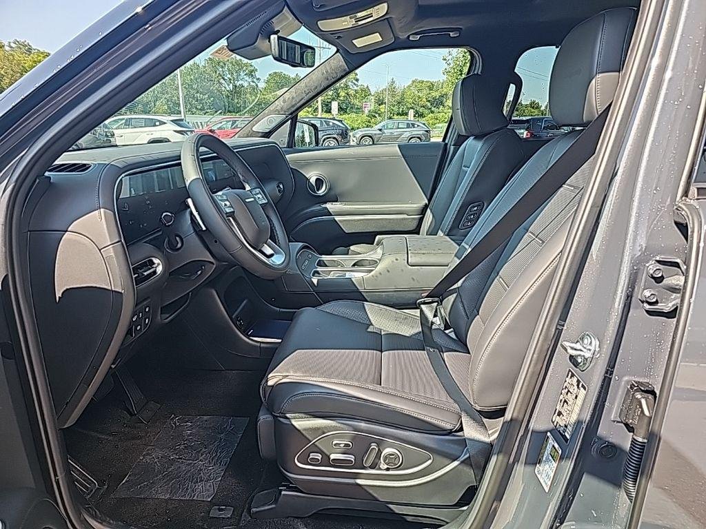 2026 Hyundai Palisade Calligraphy - Photo 9