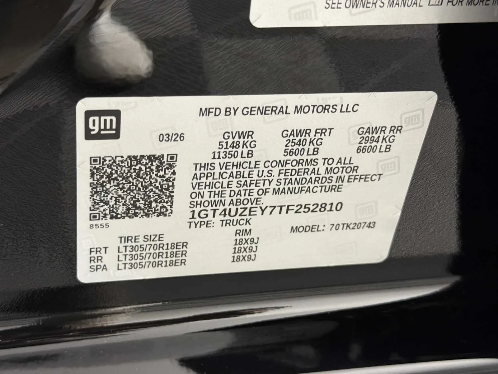 New 2026 Onyx Black GMC AT4X image 36
