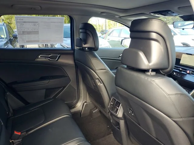 2026 Kia Sportage SX - Photo 29