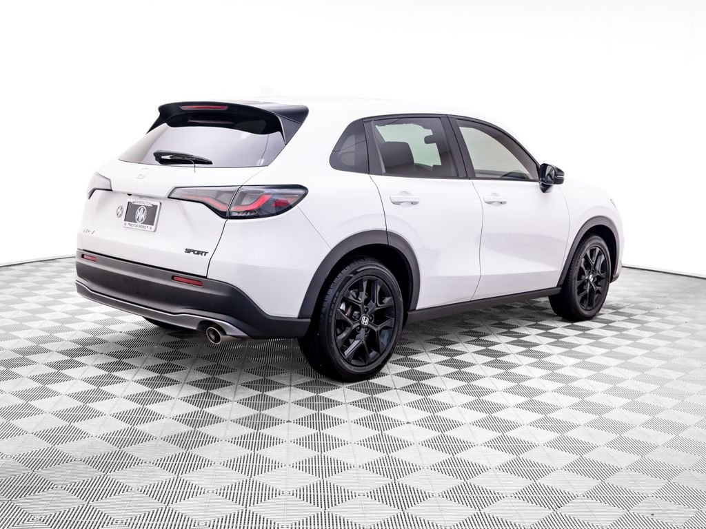 Certified Used 2024 Platinum White Pearl Honda 5DR 2WD SPORT image 7