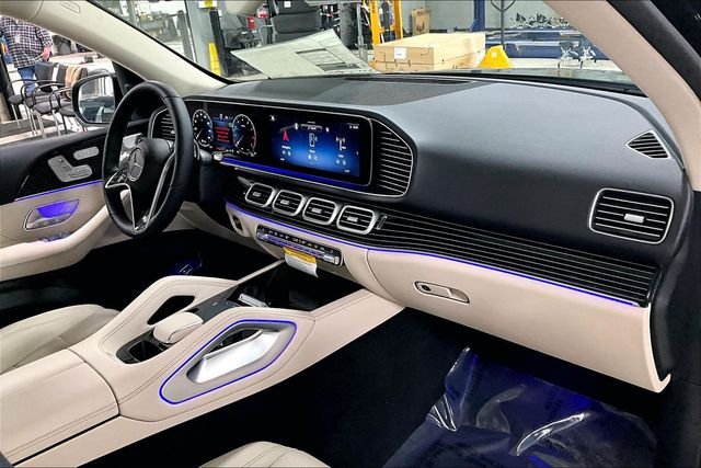 New 2026 Black Mercedes-Benz GLE 450 image 21