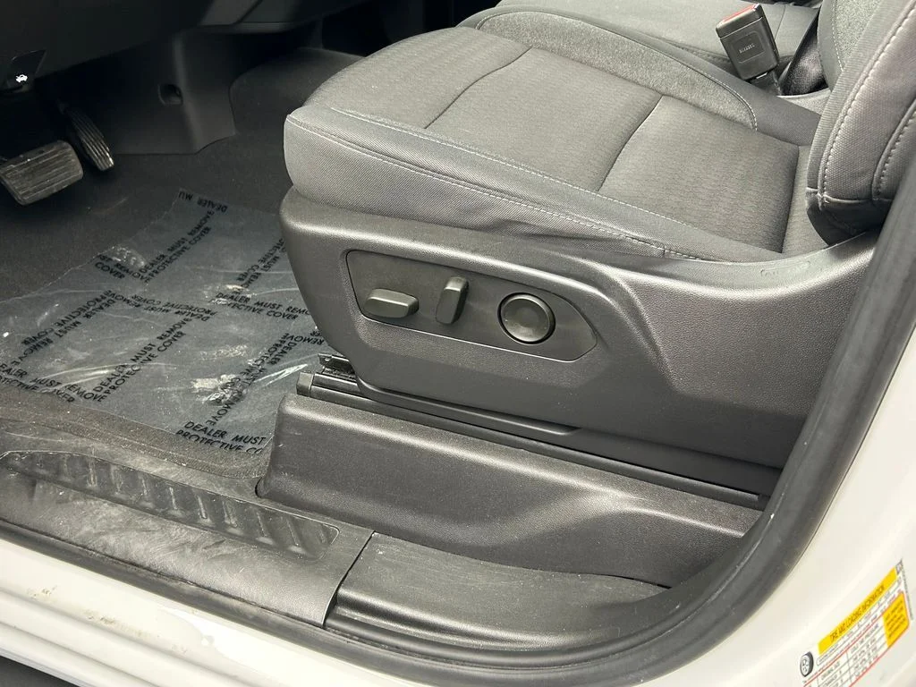 Used 2024 Summit White Chevrolet Custom image 47