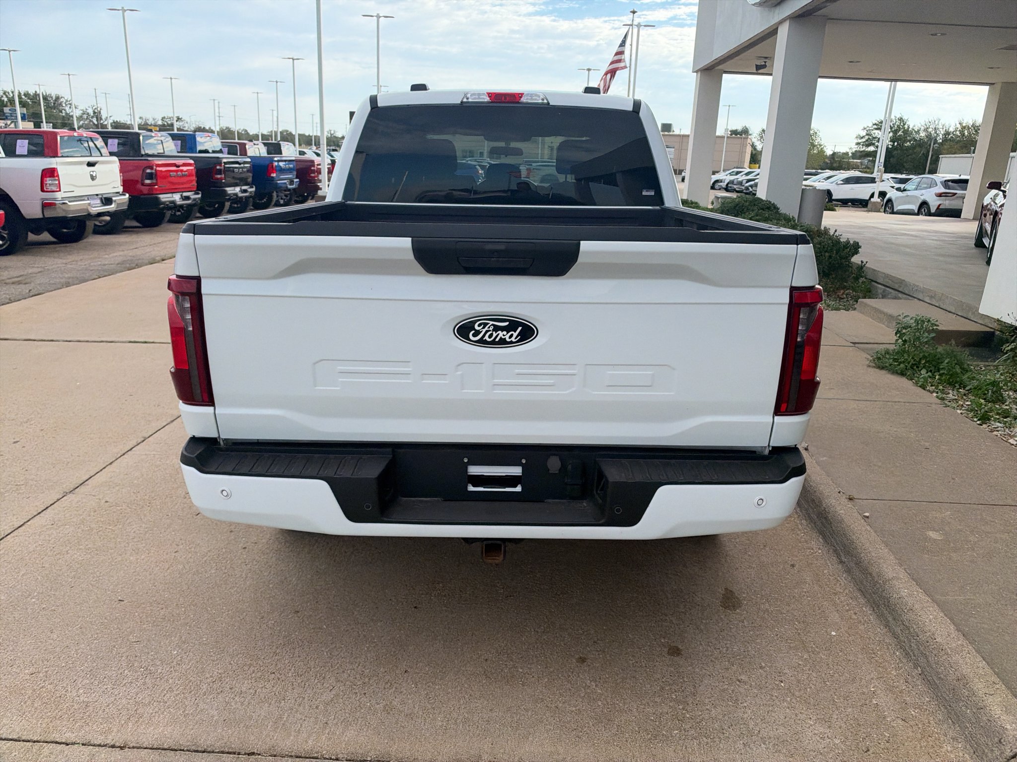 Used 2024 Oxford White Ford STX image 7