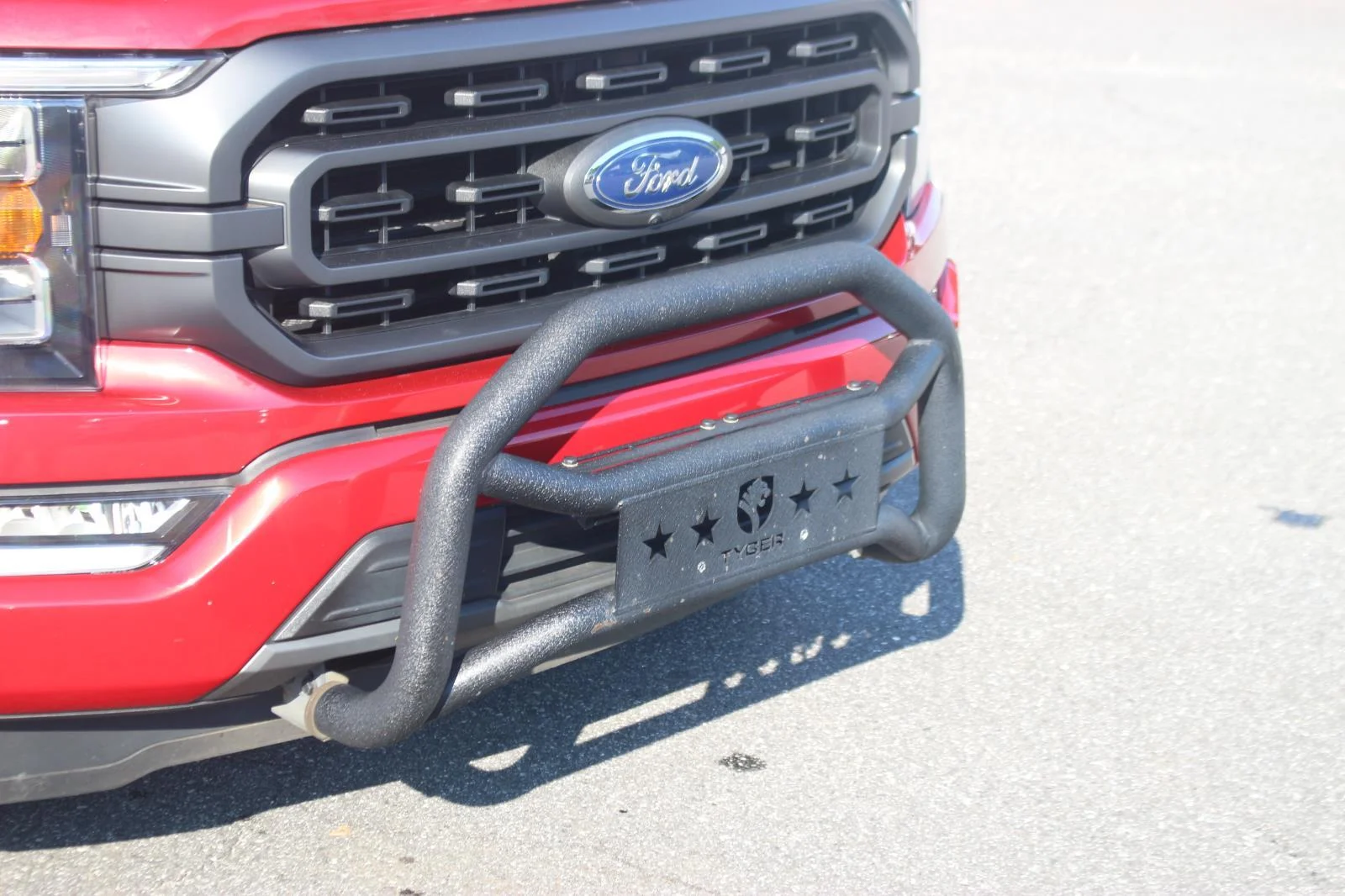 Used 2021 Red Ford XL image 10