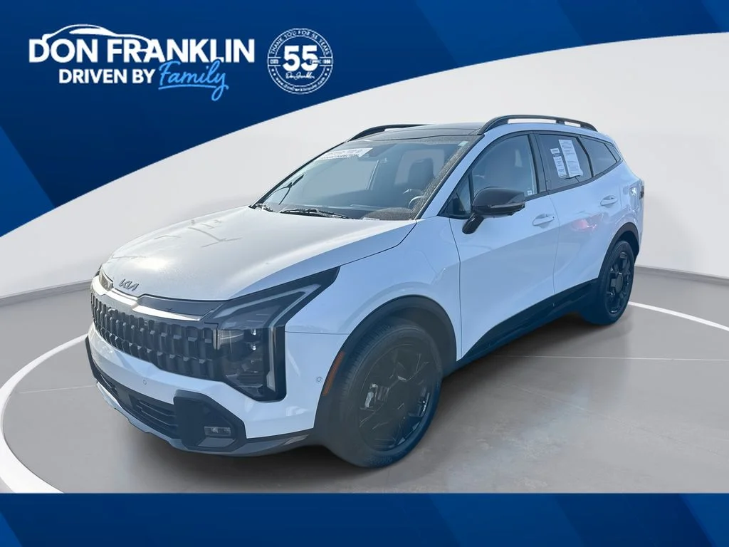 Used 2026 White Kia X-Line image 1