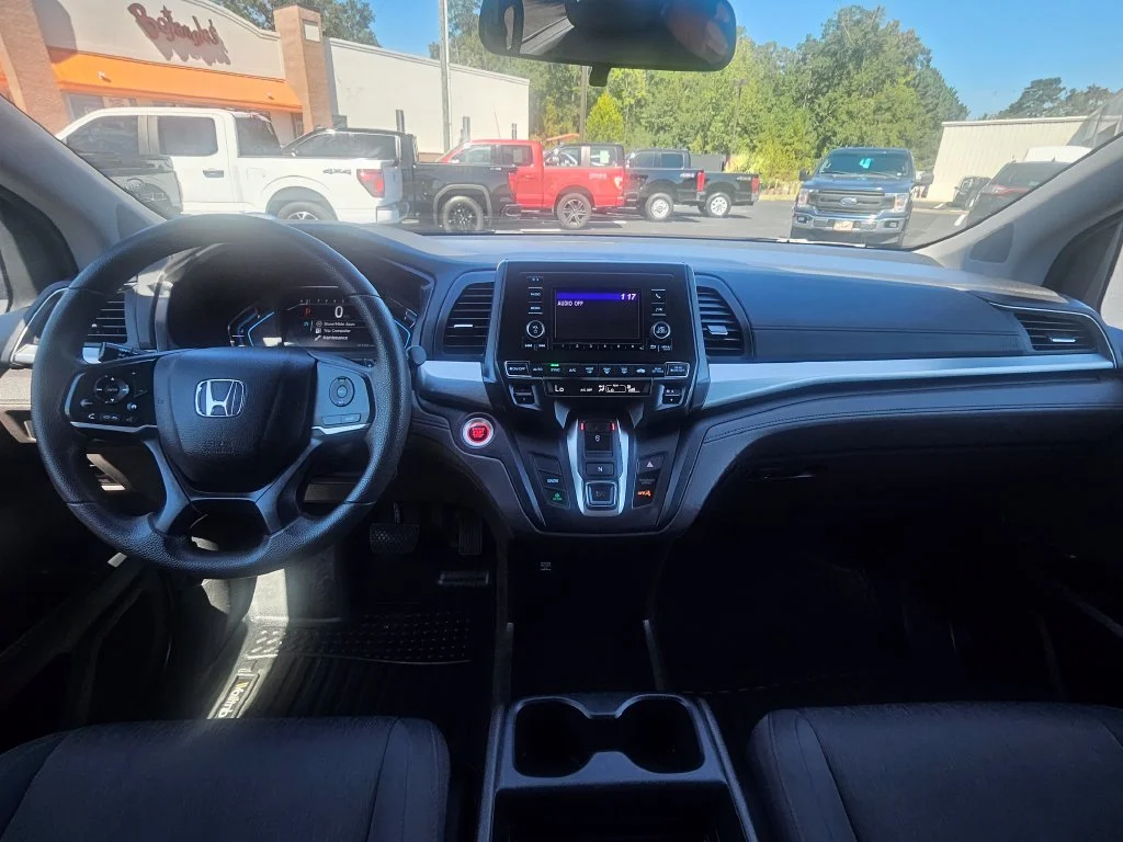 Certified Used 2019 Silver Honda LX image 5