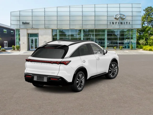 New 2027 RADIANT WHITE INFINITI LUXE image 5