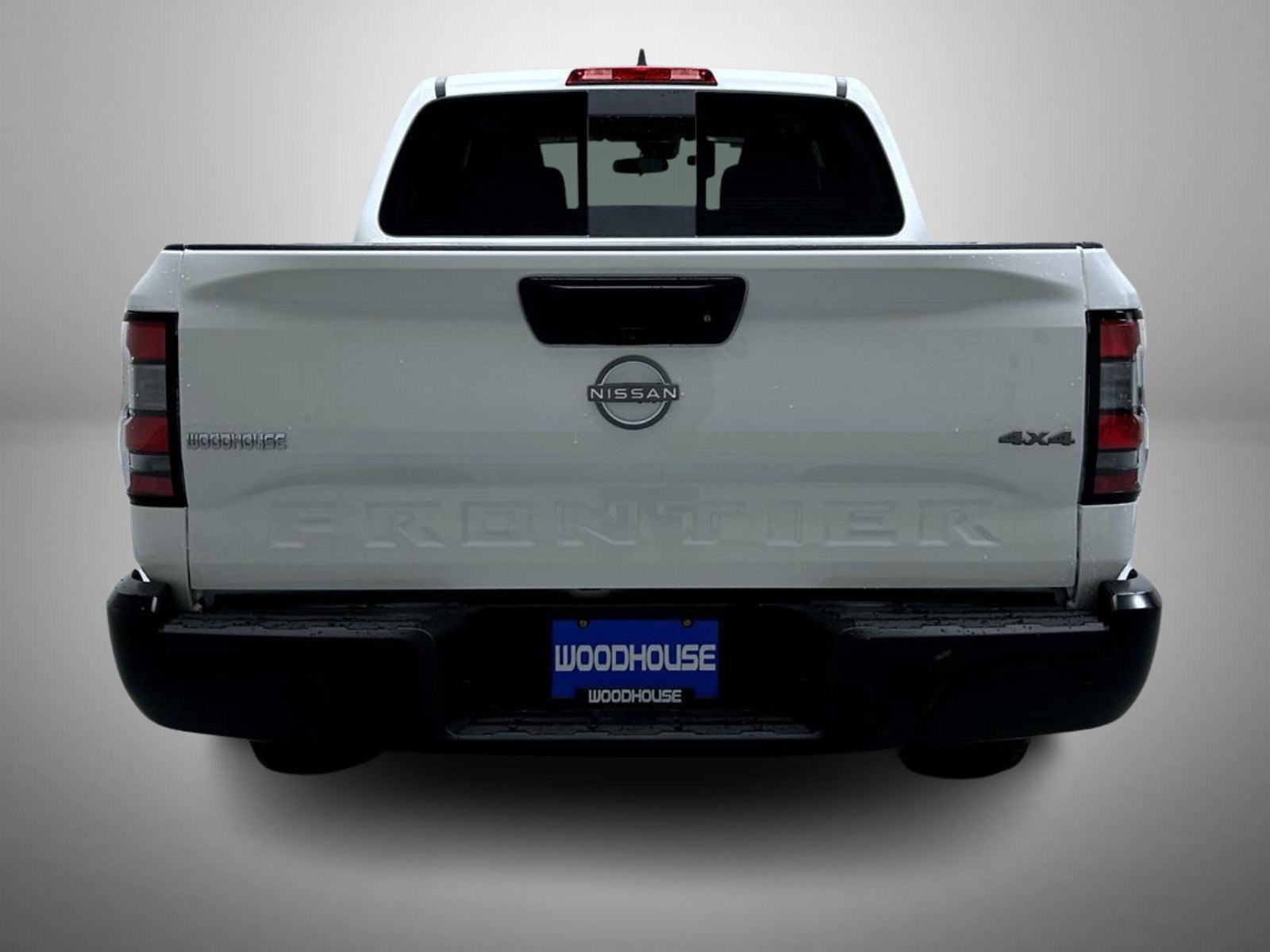 New 2027 Glacier White Nissan S image 6