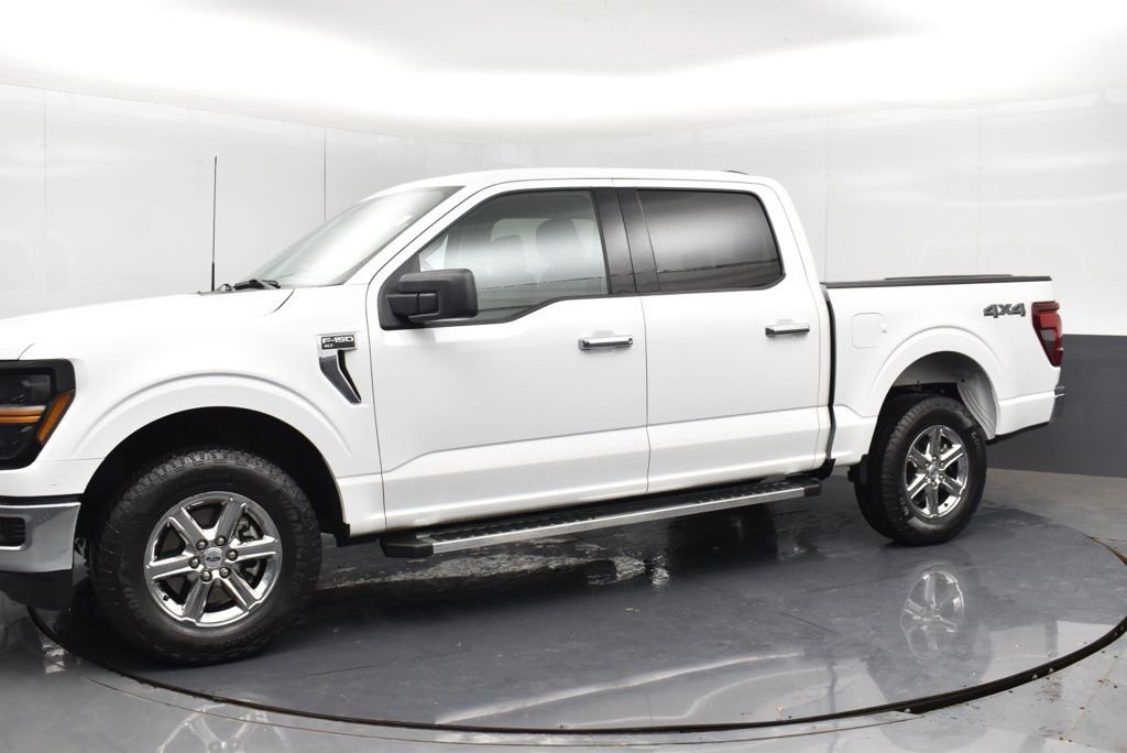 Used 2025 White Ford XLT image 15