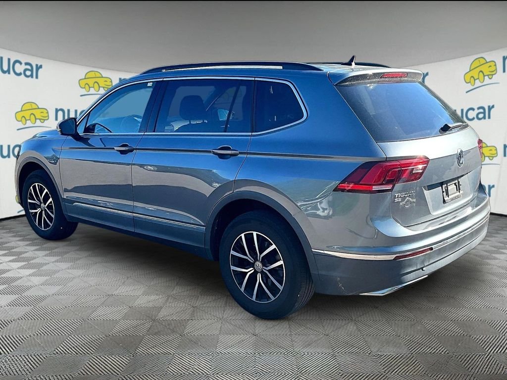 Used 2021 Gray Volkswagen 2.0T SE image 5