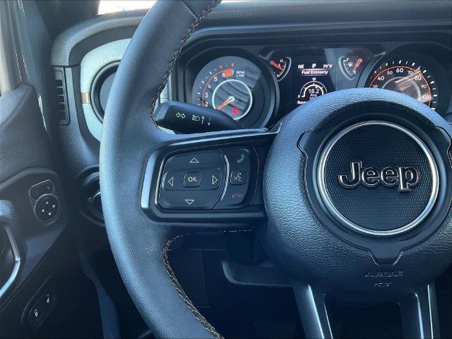 Used 2024 Gray Jeep Sport S image 13