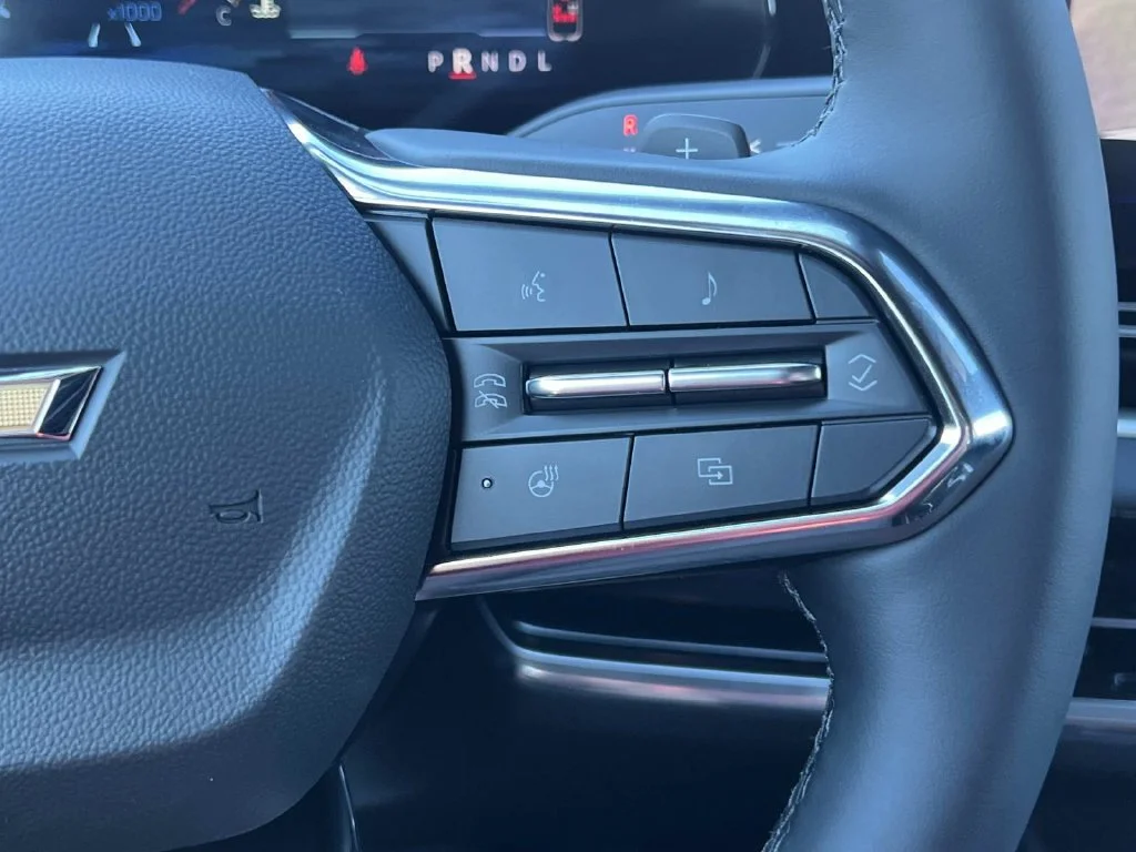 2027 Chevrolet Equinox LT - Photo 20
