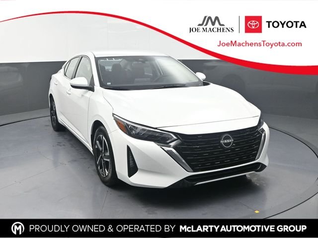 Used 2025 White Nissan SV image 1