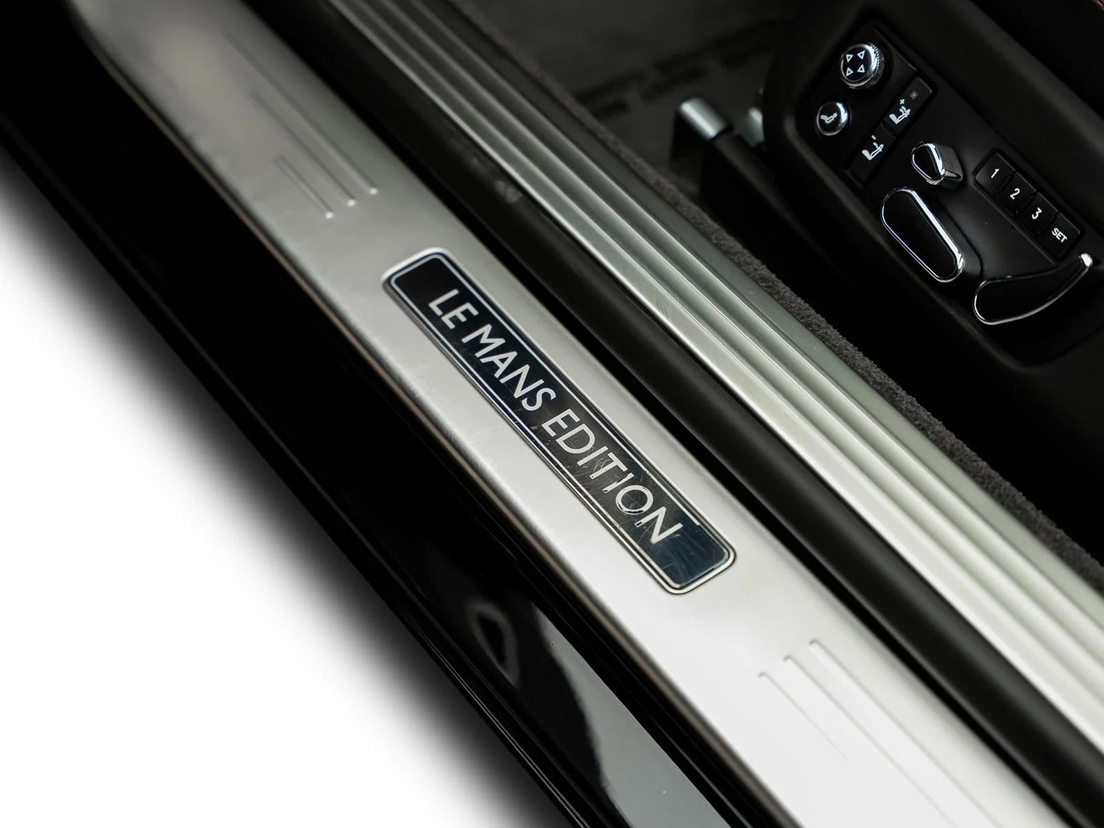 Used 2013 Black Bentley Le Mans Edition image 65