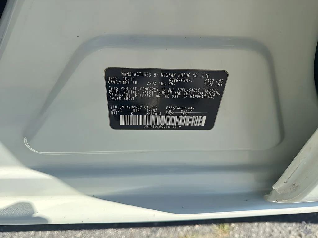 Used 2012 White Nissan SV image 35