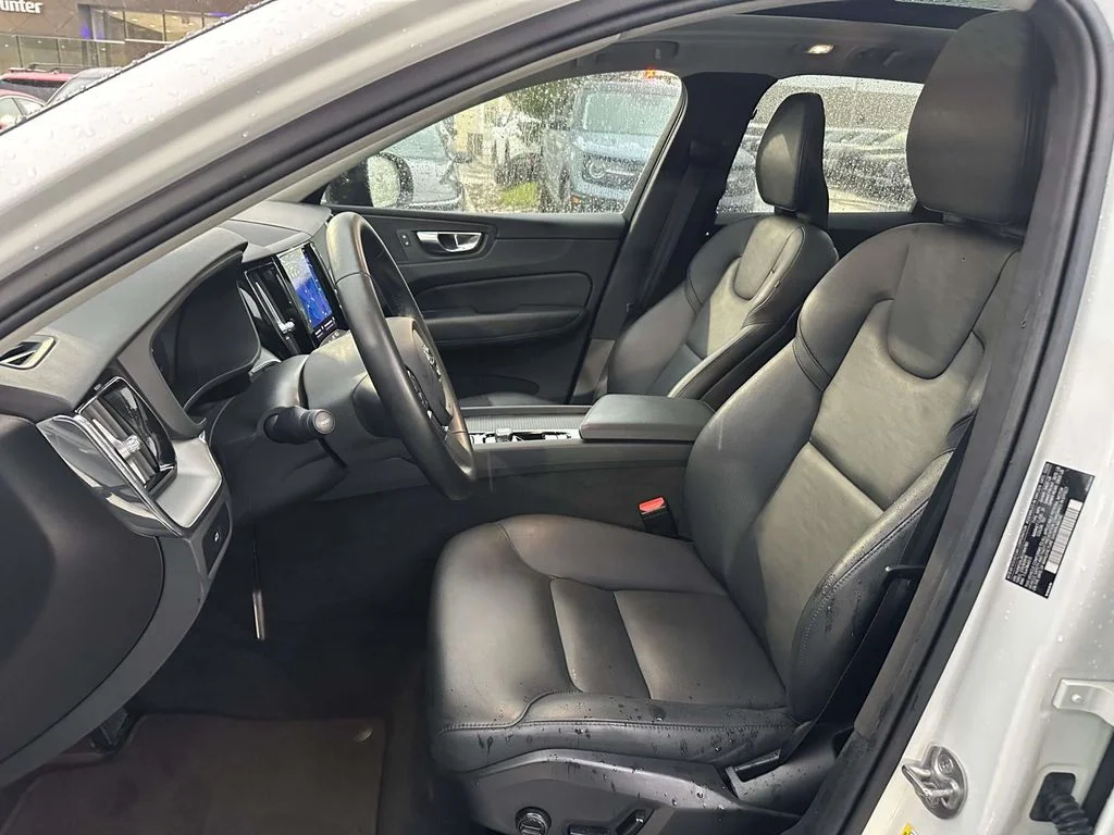 Used 2025 White Volvo Core image 7