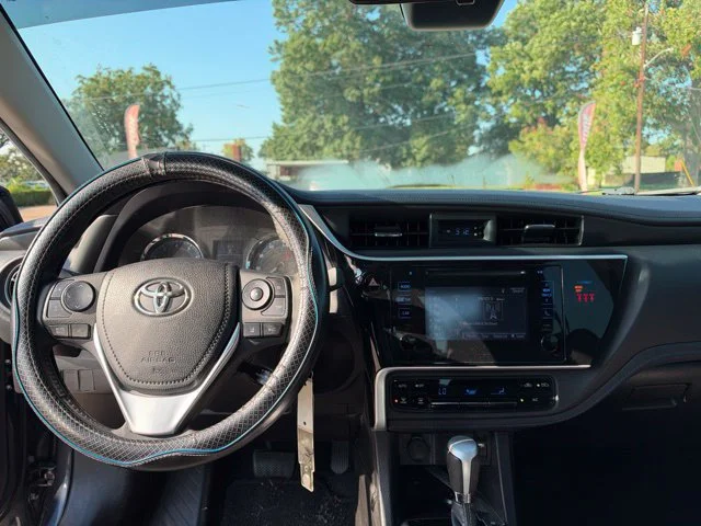 Used 2019 Gray Toyota SE image 25