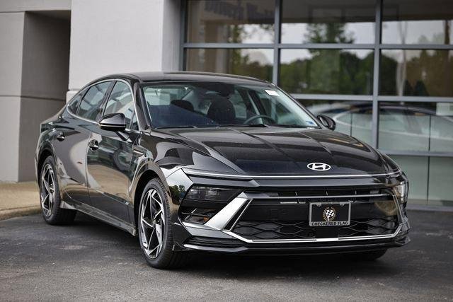 2026 Hyundai Sonata SEL AWD's photo