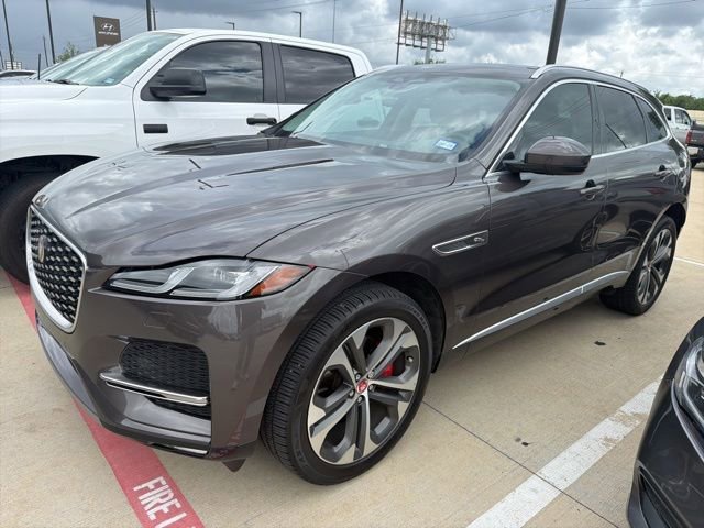 2023 Jaguar F-PACE P250 S's photo