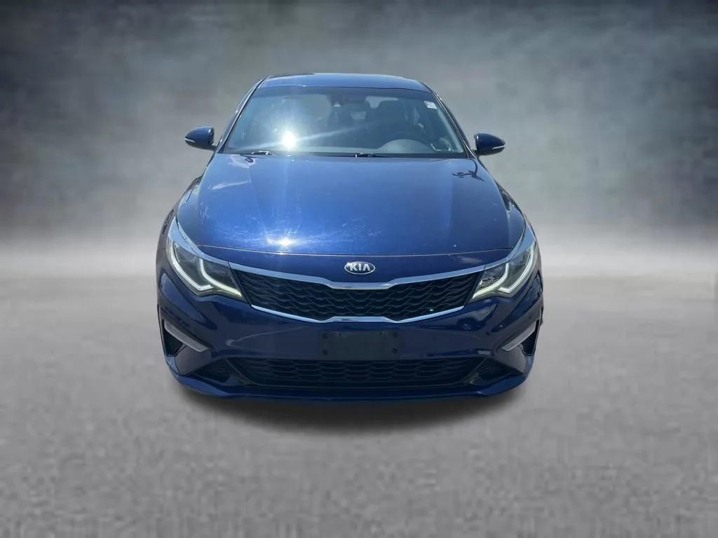 Used 2019 Horizon Blue Kia LX image 9