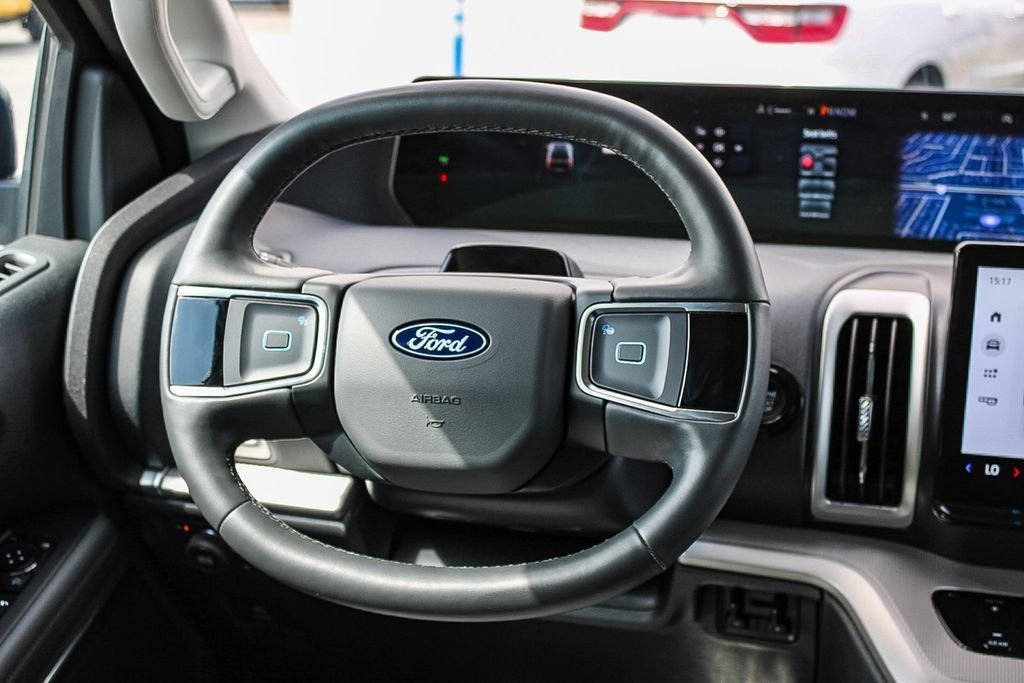 Used 2025 Black Metallic Ford Active image 16