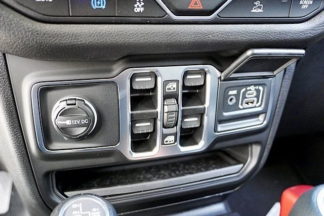 2025 Jeep Wrangler 4xe Sports S 4XE - Photo 35