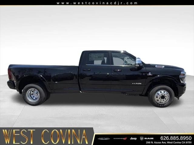 New 2026 Diamond Black Crystal Pearlcoat RAM Longhorn image 6