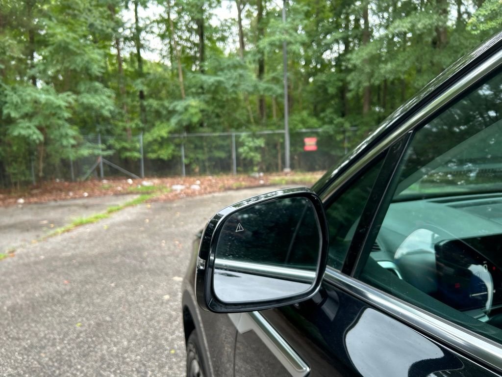 2024 Kia Sorento S - Photo 12