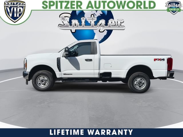 New 2026 Oxford White Ford F-250® XL image 6