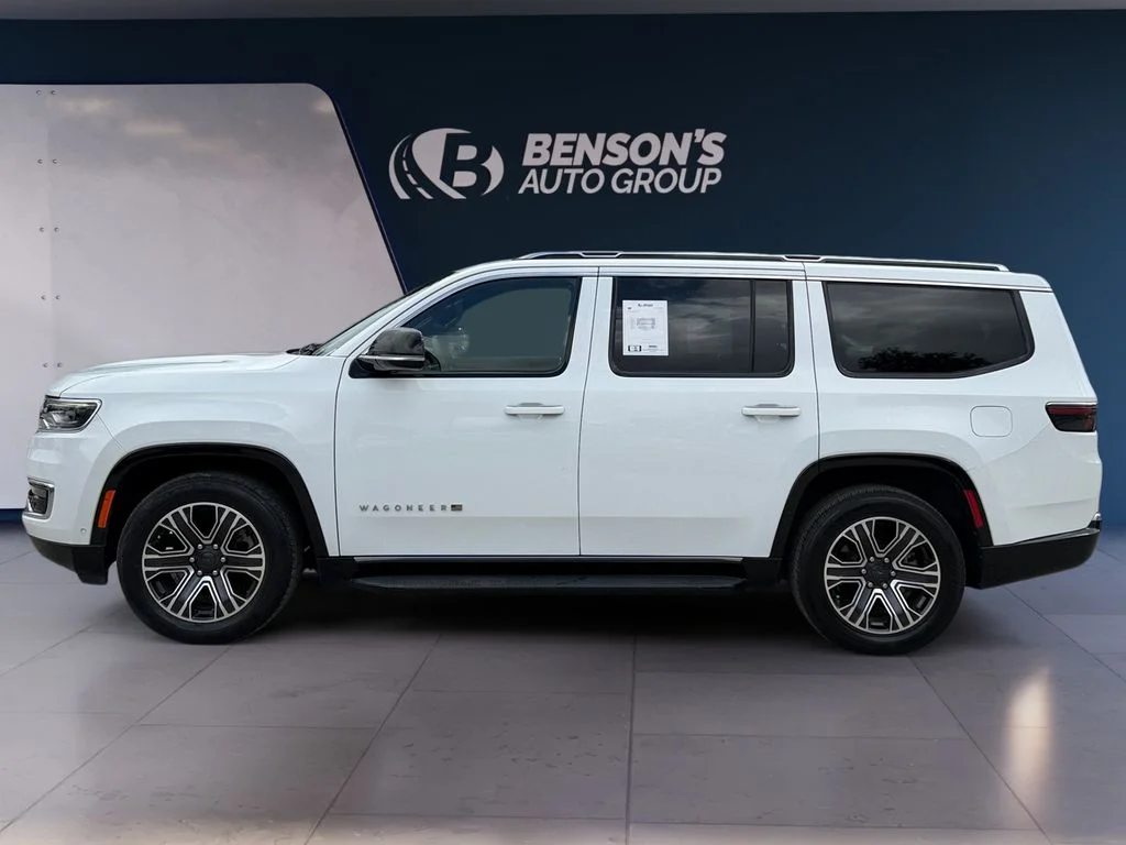 Used 2024 White Jeep Series II image 2