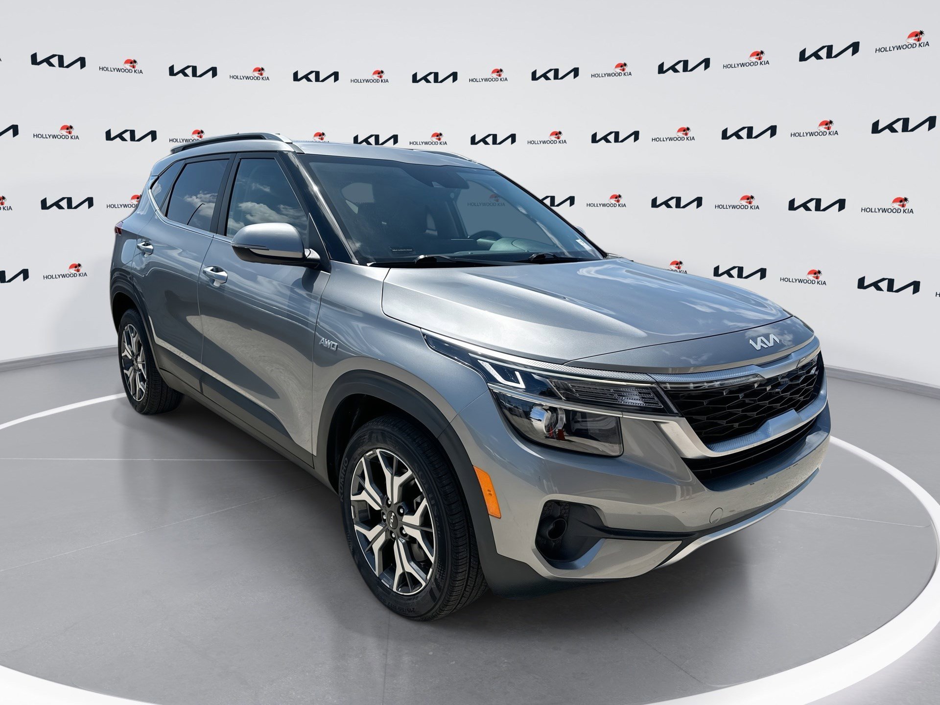2023 Kia Seltos EX
