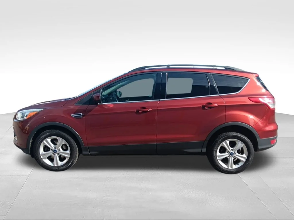 Used 2015 Sunset Ford SE image 4