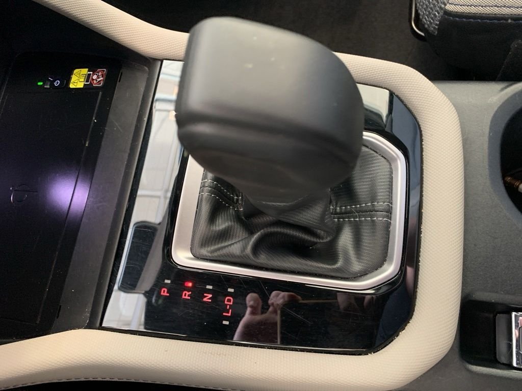 2025 Subaru Forester Premium - Photo 10