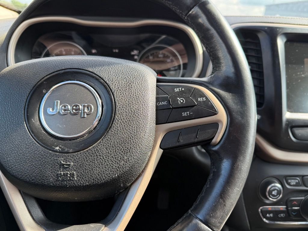 Used 2016 Black Jeep Limited image 11