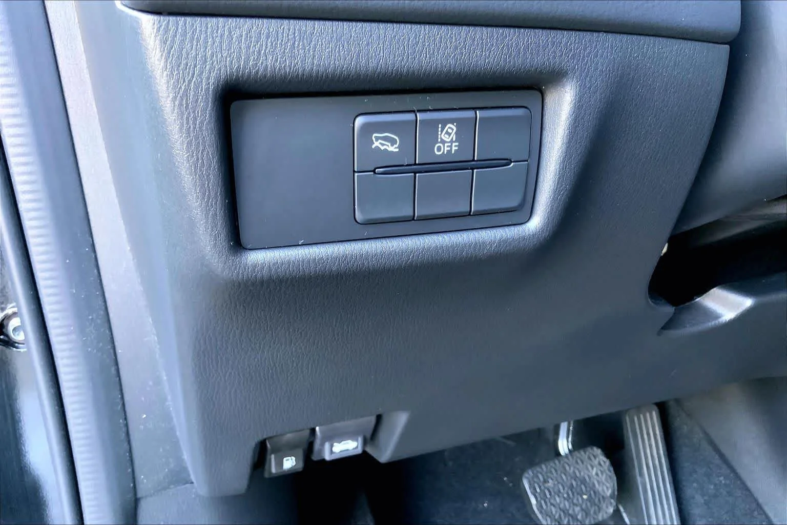 Certified Used 2025 Jet Black Mica Mazda 2.5 S Select Package image 37
