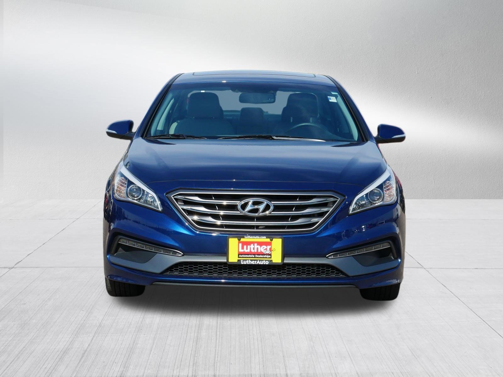 Used 2017 Hyundai Sonata Limited with VIN 5NPE34AF9HH468248 for sale in Vadnais Heights, Minnesota