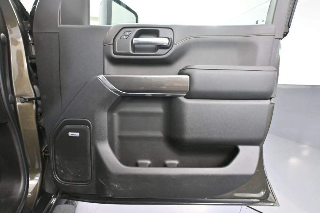 Used 2022 Green GMC AT4 image 53