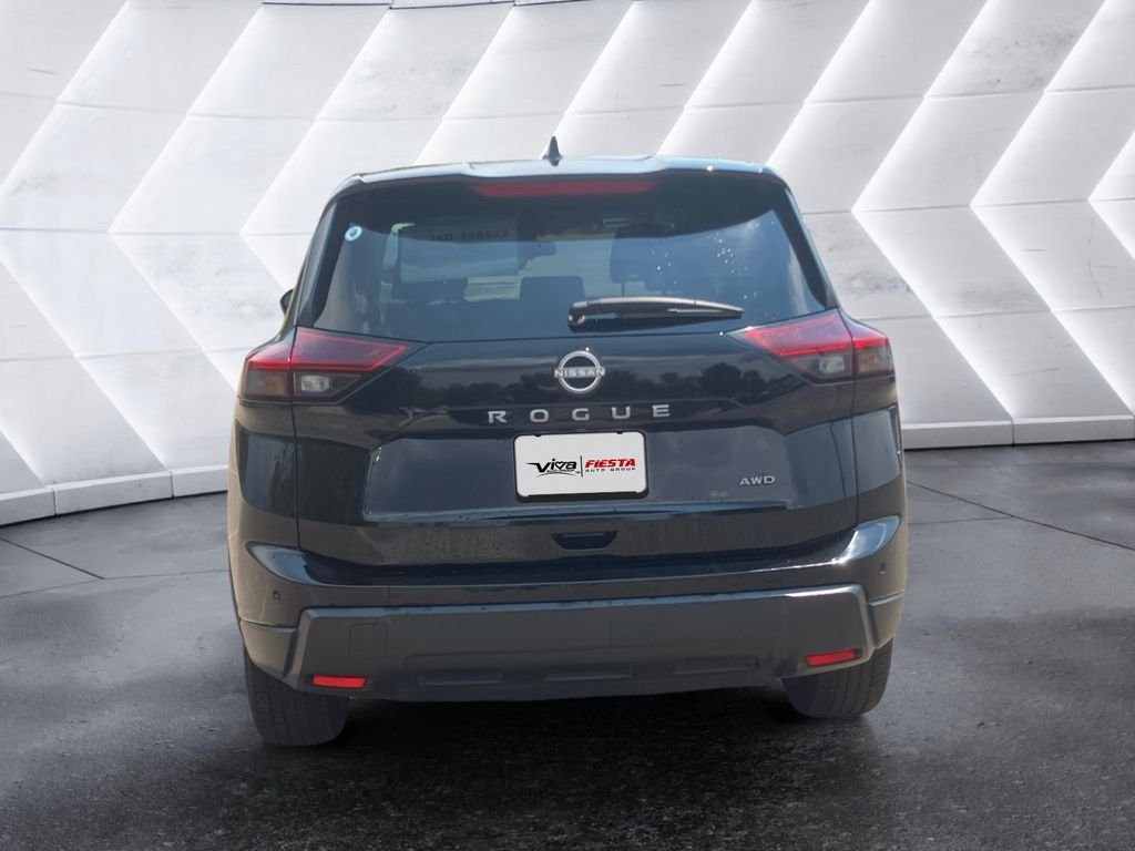 Used 2024 Black Nissan S image 5