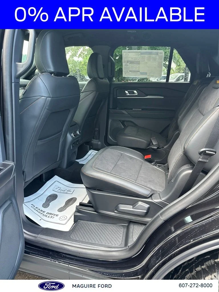 New 2026 Agate Black Metallic Ford Tremor® image 9