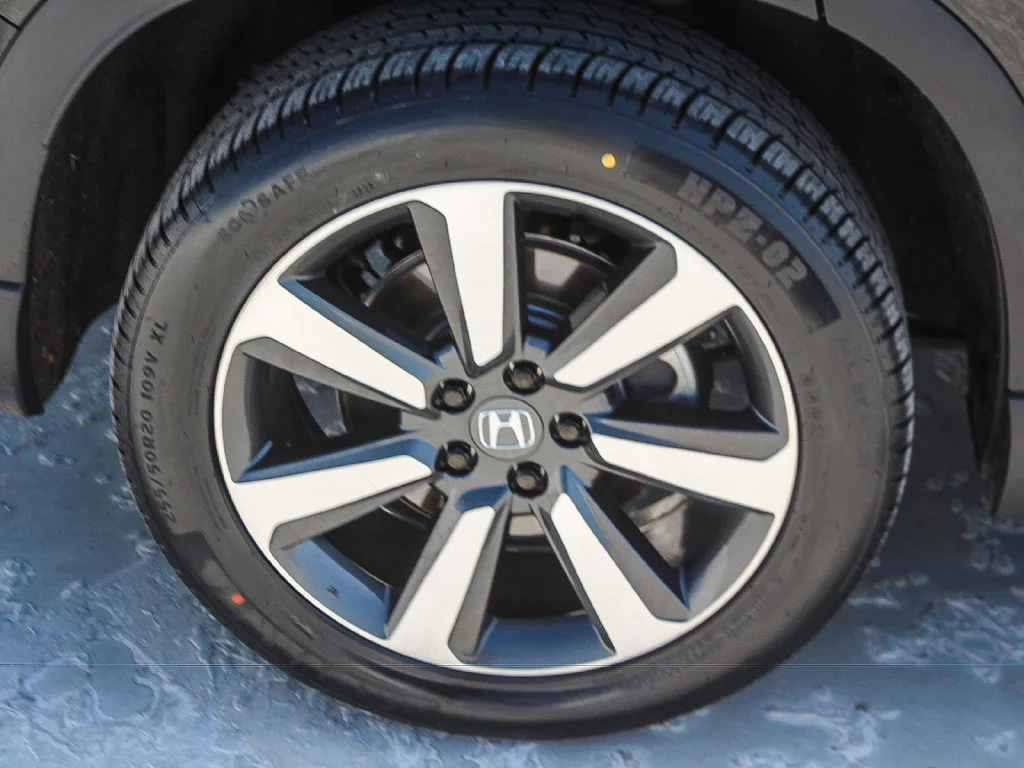 2025 Honda Pilot Touring - Photo 37